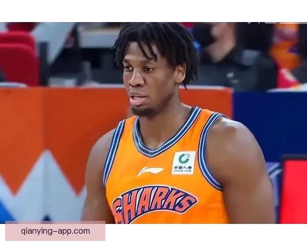 怀特塞德称赞CBA球员真实对抗少假摔体现尊重精神